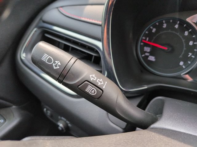 Used 2023 Chevrolet Equinox RS FWD image 37