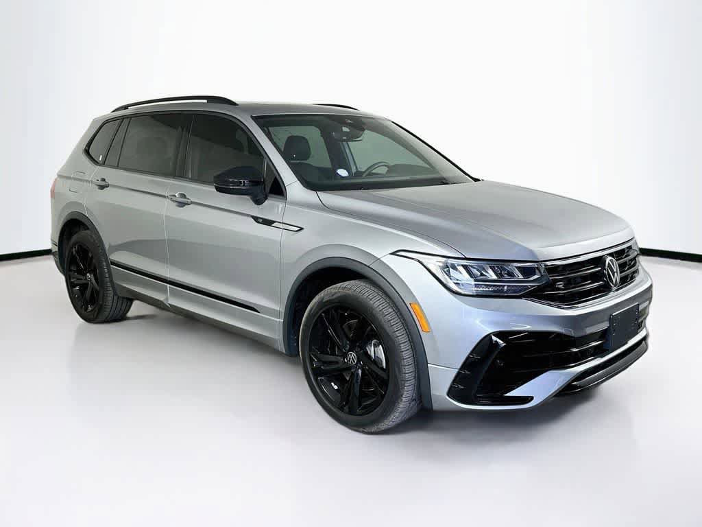 Used 2023 Volkswagen Tiguan SE R-Line AWD/4WD image 23
