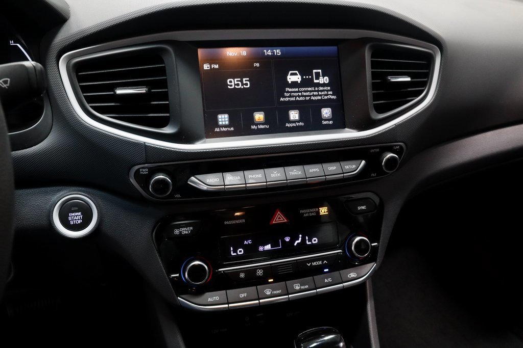 Used 2018 Hyundai Ioniq Blue image 31