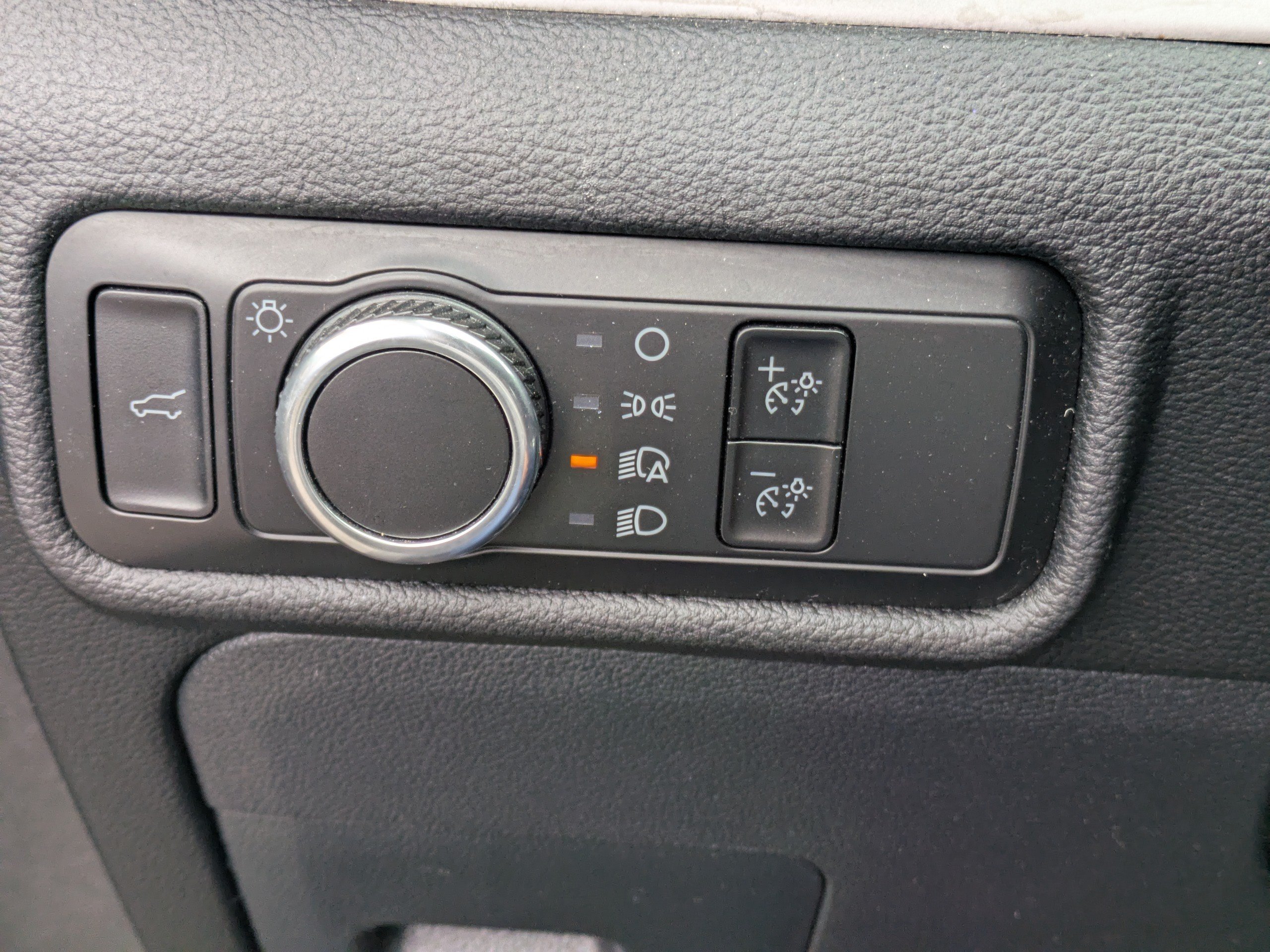 Certified 2023 Ford Explorer XLT AWD/4WD image 26
