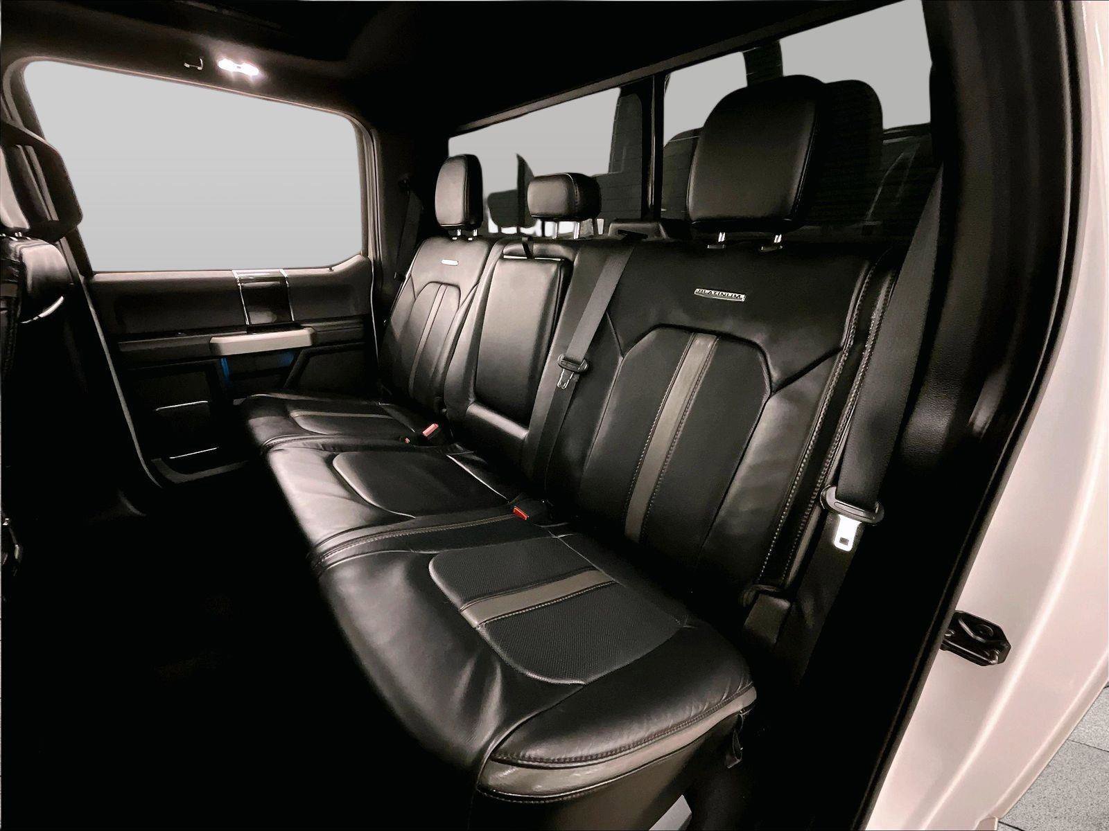 Certified 2020 Ford F250 Platinum w/ FX4 Off-Road Package AWD/4WD image 25