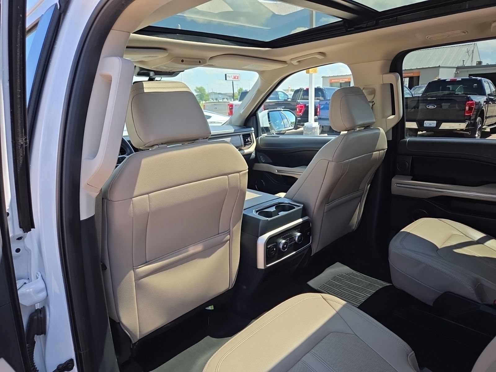 Certified 2023 Ford Expedition Max Limited AWD/4WD image 45