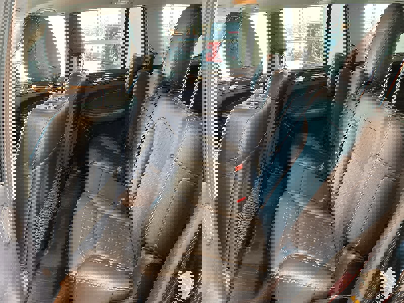 Used 2017 Mercedes-Benz GLS 450 4MATIC image 25