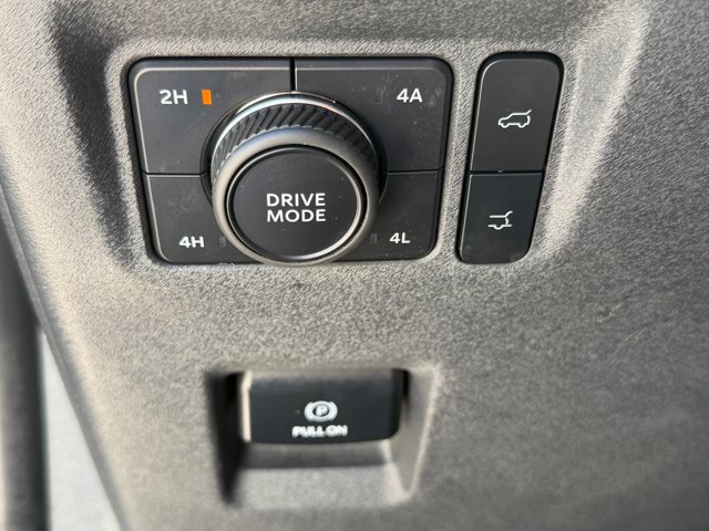 Certified 2025 Ford Expedition Max Active AWD/4WD image 40