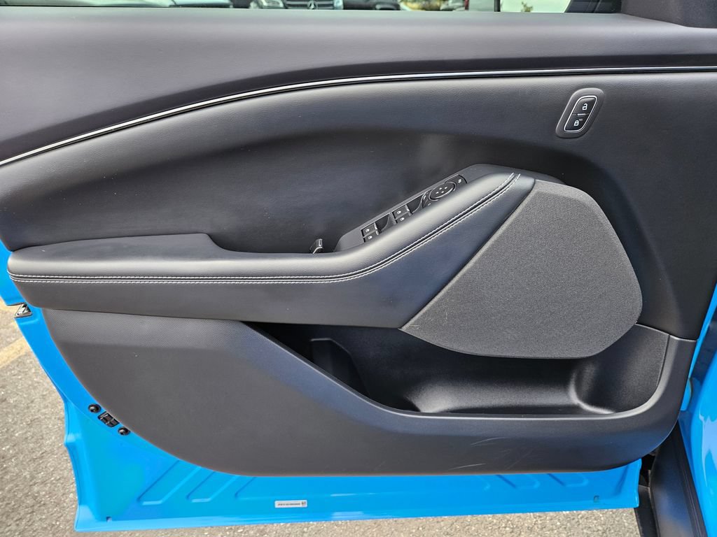 Certified 2022 Ford Mustang Mach-E Select AWD/4WD image 20