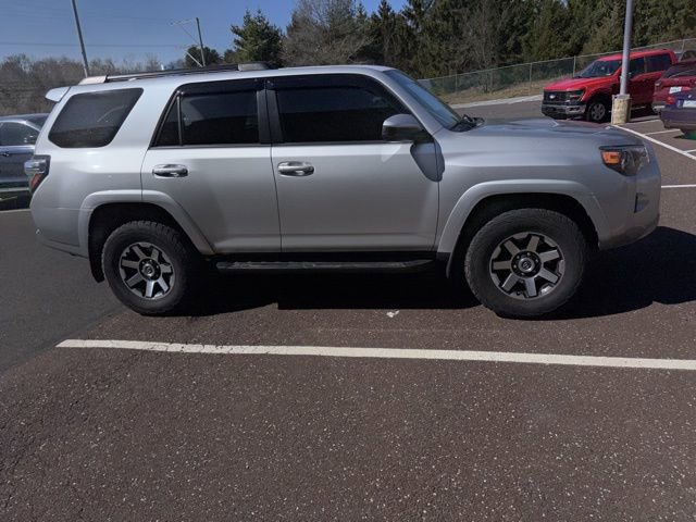 Used 2021 Toyota 4Runner TRD Off-Road AWD/4WD image 11