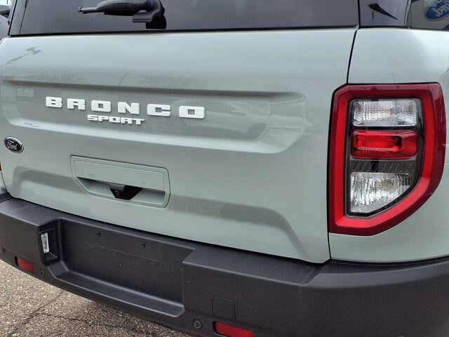 Certified 2024 Ford Bronco Sport Outer Banks AWD/4WD image 23