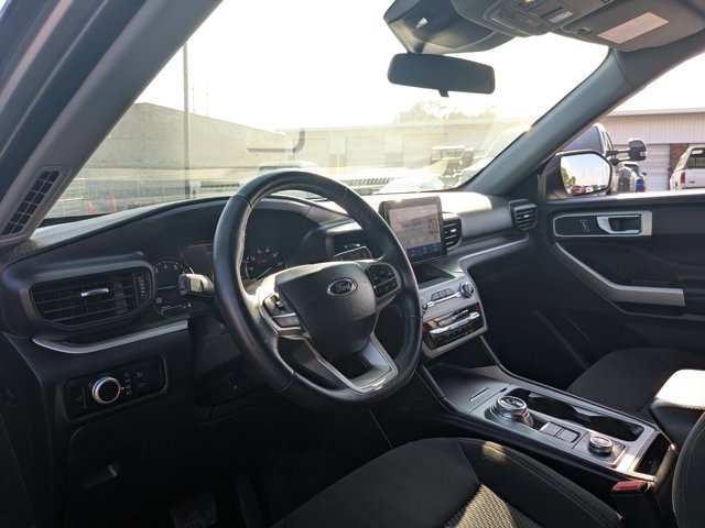 Certified 2023 Ford Explorer XLT AWD/4WD image 16