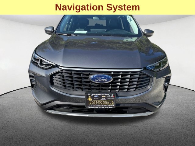 Certified 2025 Ford Escape Platinum AWD/4WD image 4
