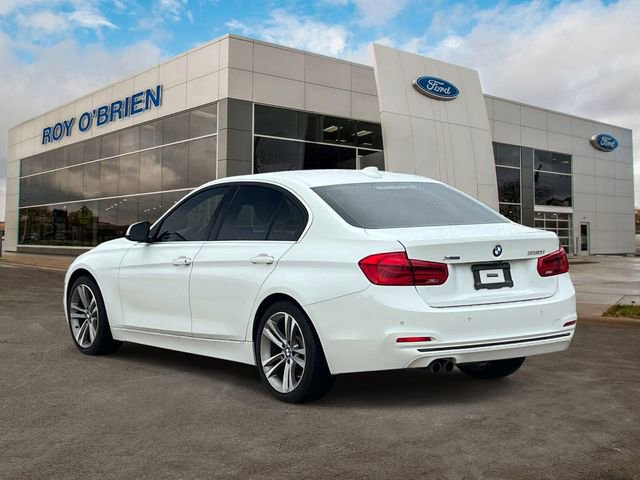 Used 2017 BMW 330i xDrive Sedan image 3
