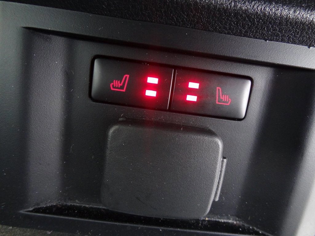 Certified 2023 Ford F150 Lariat w/ Equipment Group 502A High image 22