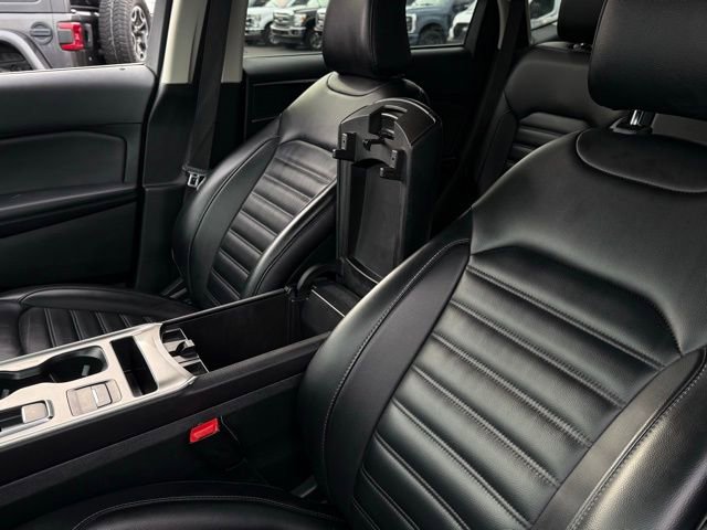 Certified 2024 Ford Edge SEL image 26