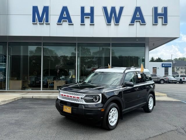 Certified 2025 Ford Bronco Sport Heritage AWD/4WD image 2