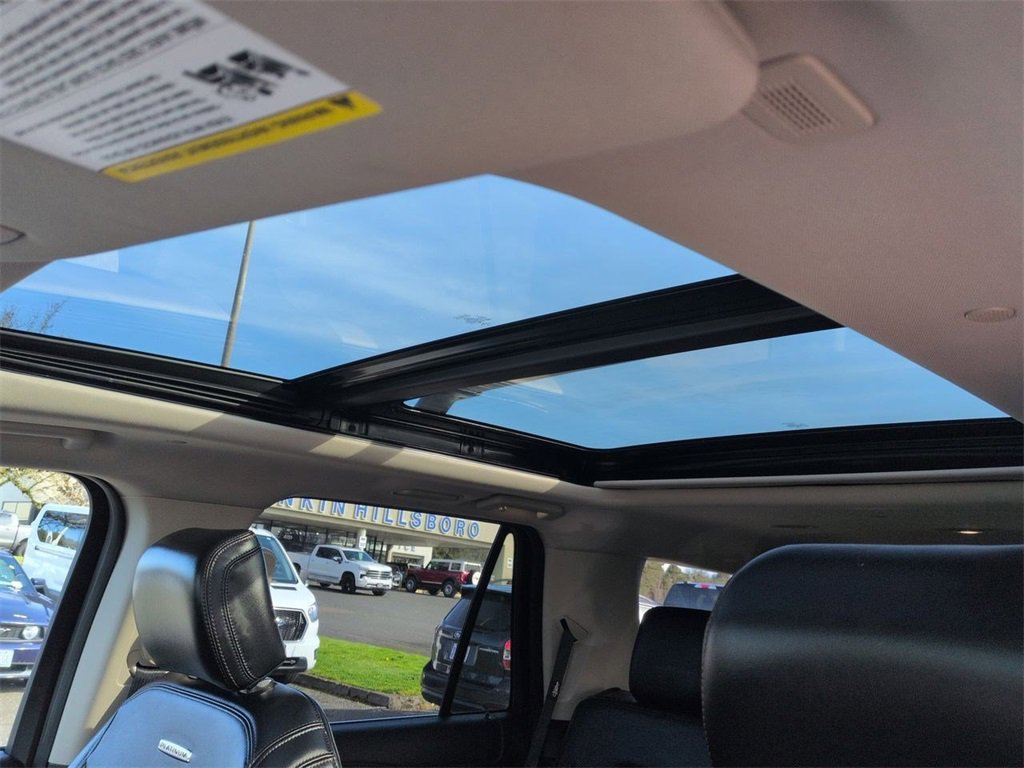 Certified 2019 Ford Expedition Platinum image 23