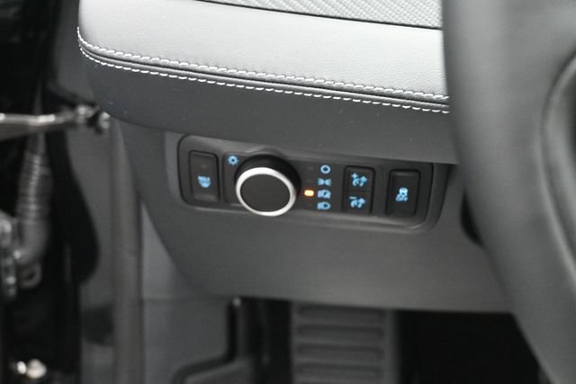 Certified 2025 Ford Mustang Mach-E Premium AWD/4WD image 11