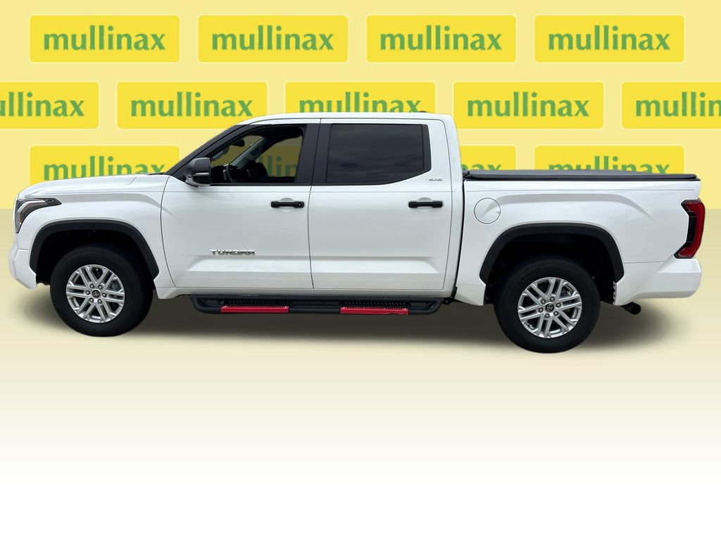 Used 2024 Toyota Tundra SR5 w/ SR5 Convenience Package AWD/4WD image 10