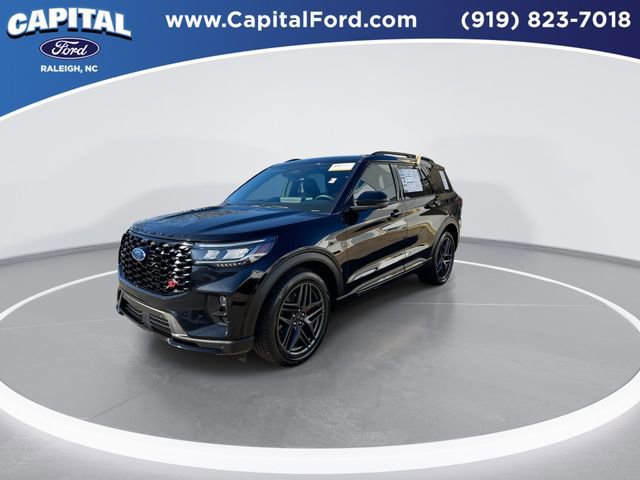 Certified 2025 Ford Explorer ST image 2