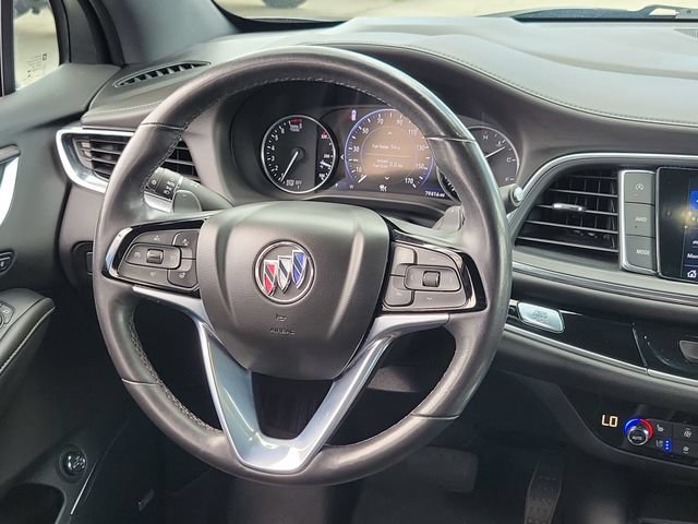 Used 2022 Buick Enclave Avenir w/ Avenir Technology Package AWD/4WD image 22