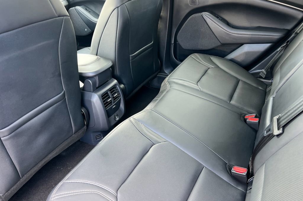 Certified 2025 Ford Mustang Mach-E Premium image 13