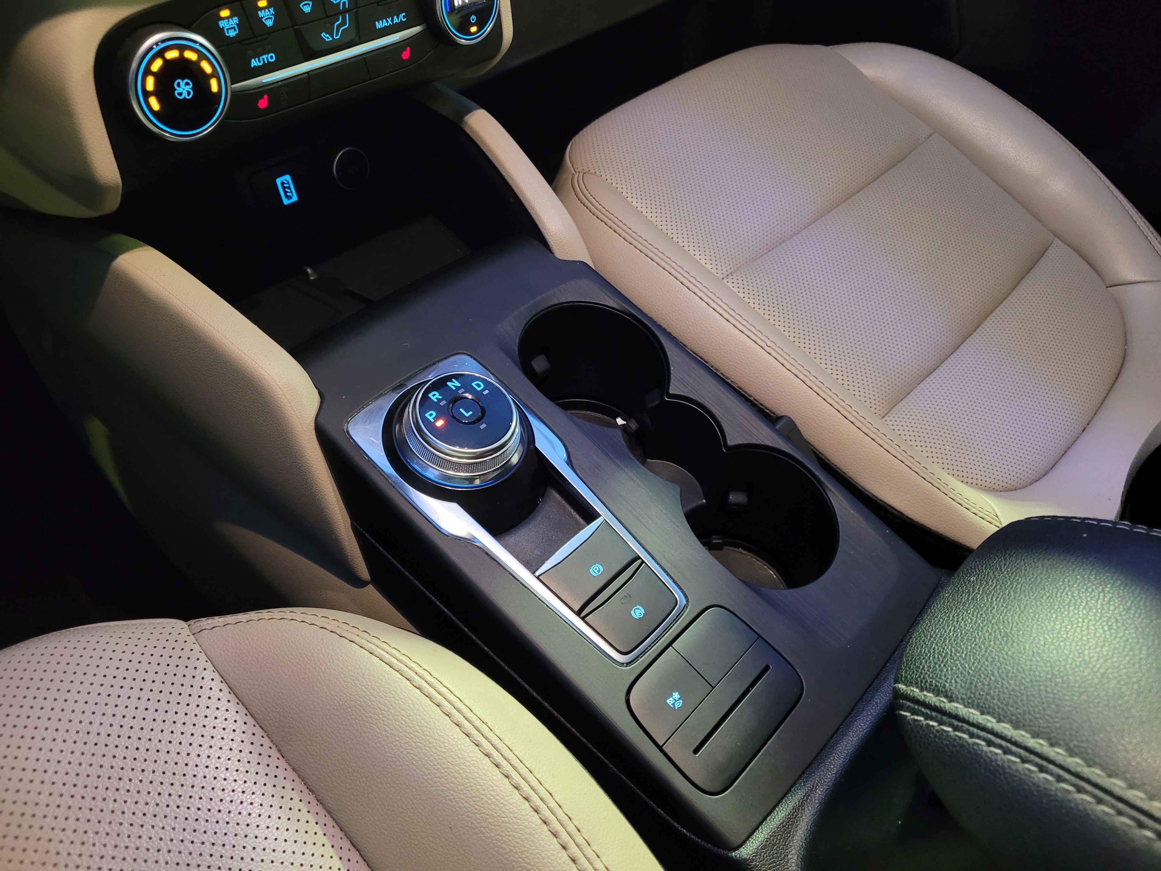 Certified 2020 Ford Escape SE Sport image 27