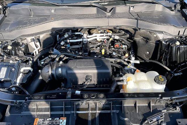 Certified 2022 Ford Explorer XLT w/ Equipment Group 202A RWD image 10