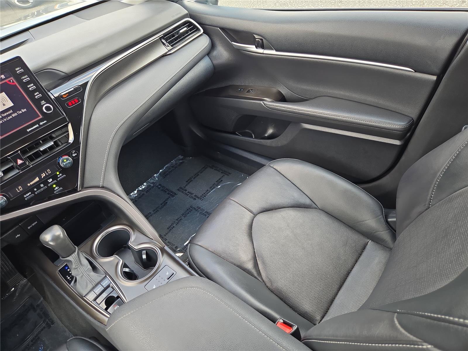 Used 2024 Toyota Camry XSE FWD image 13