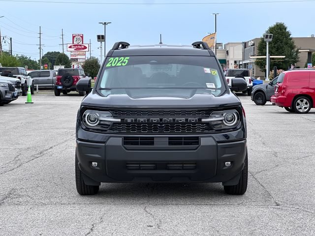 Certified 2025 Ford Bronco Sport Outer Banks AWD/4WD image 2