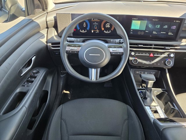 Used 2025 Hyundai Tucson SEL AWD/4WD image 13