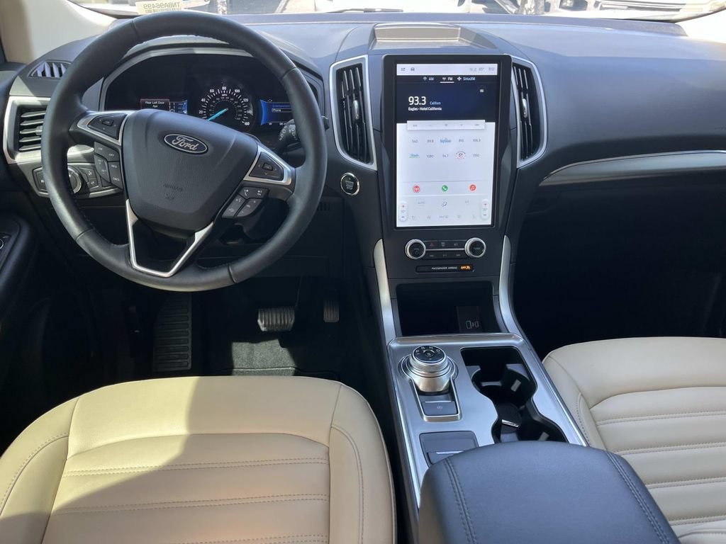 Certified 2022 Ford Edge SEL w/ Convenience Package AWD/4WD image 18