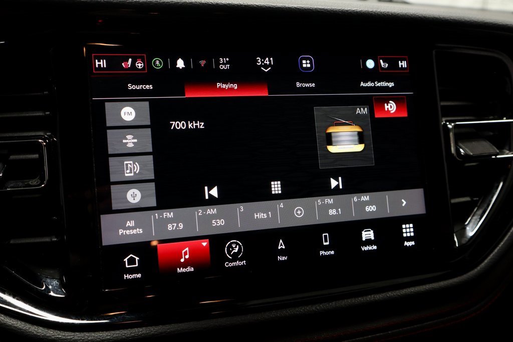 Used 2023 Dodge Durango GT image 3