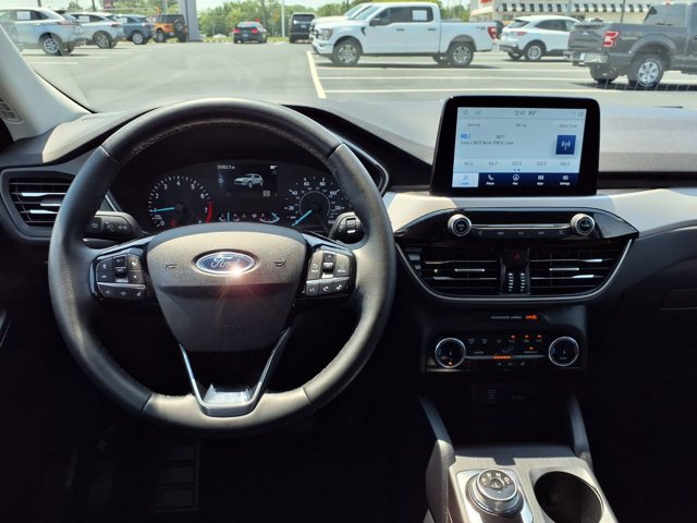Certified 2022 Ford Escape SEL FWD image 8