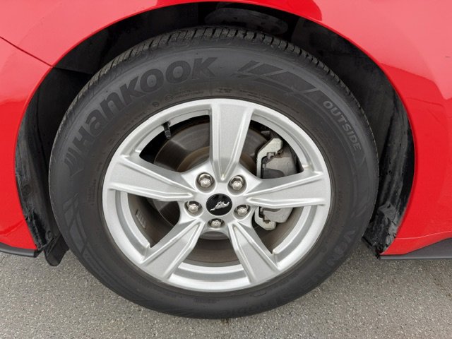 Certified 2022 Ford Mustang Coupe RWD image 7