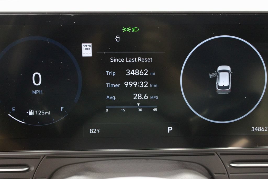 Used 2024 Hyundai Kona Limited FWD image 30