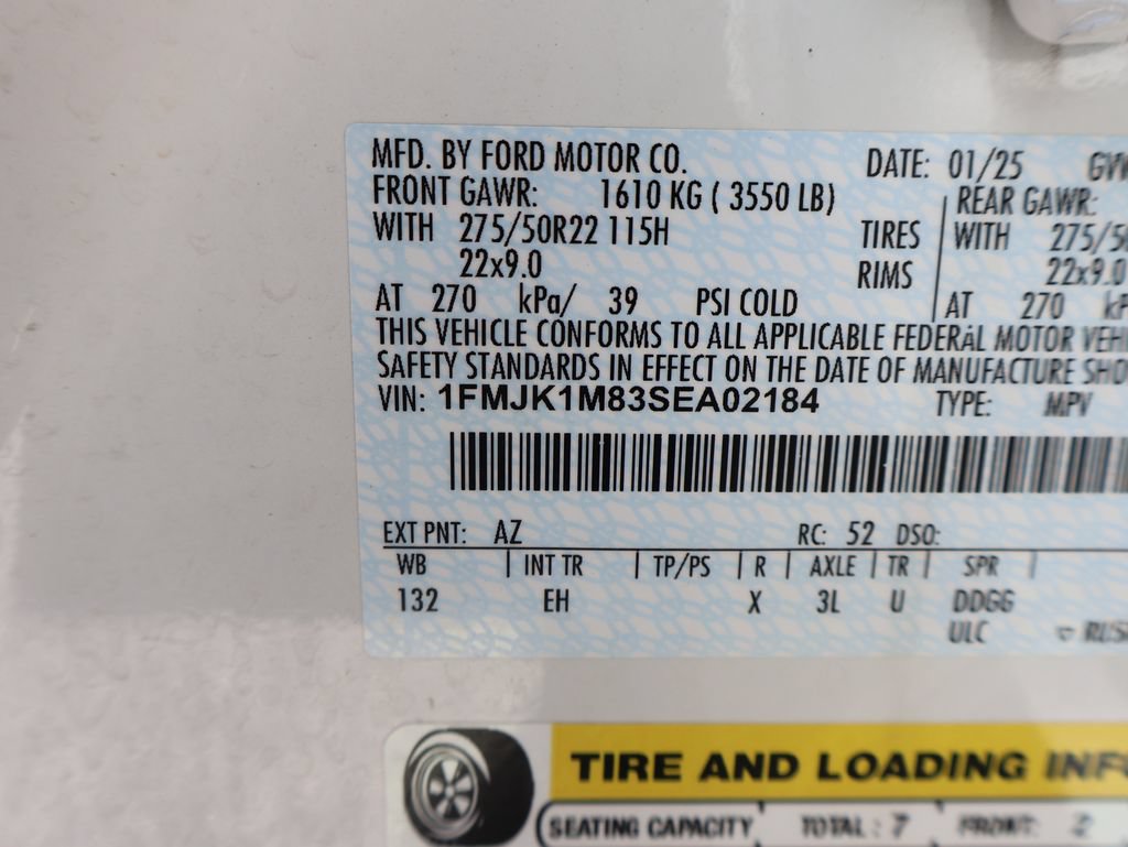 Certified 2025 Ford Expedition Max Platinum w/ Driver's Package AWD/4WD image 44