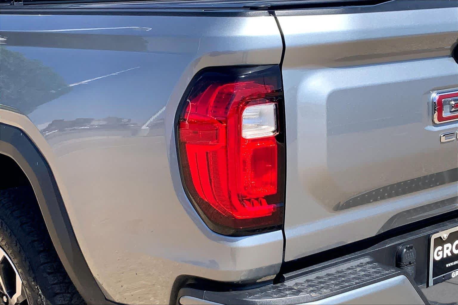 Used 2023 GMC Canyon AT4 w/ AT4 Premium Package AWD/4WD image 29