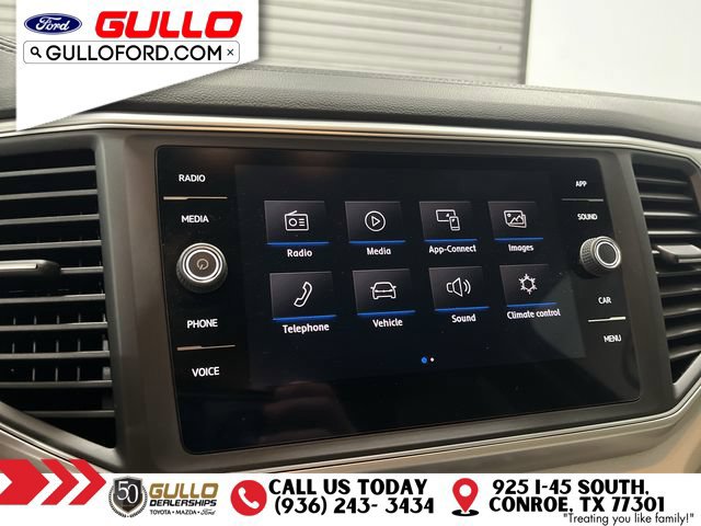 Used 2018 Volkswagen Atlas SE w/ R-Line Package FWD image 25