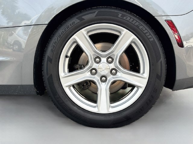 Used 2020 Chevrolet Camaro LT RWD image 28