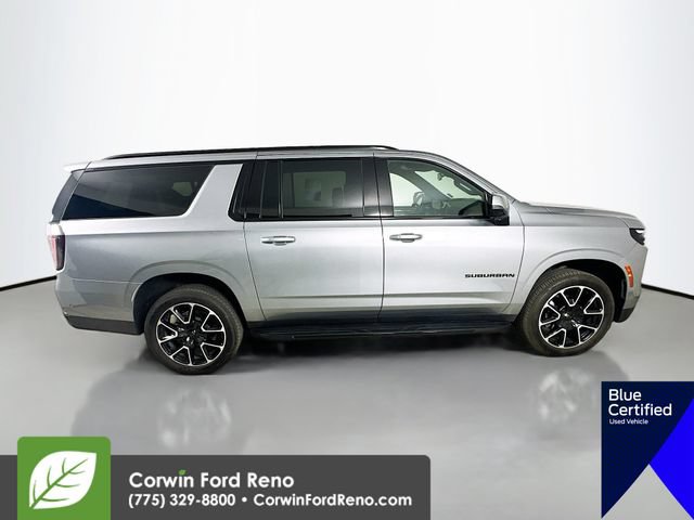 Used 2025 Chevrolet Suburban RST w/ Comfort Package AWD/4WD image 11