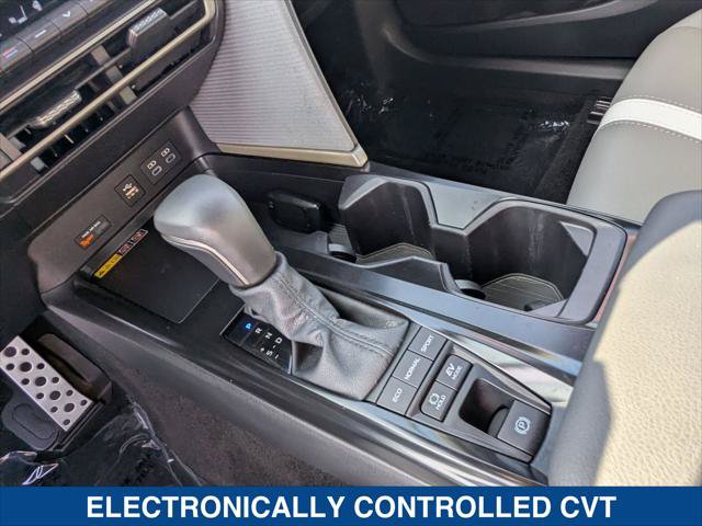 Used 2026 Toyota Camry SE w/ Multimedia Upgrade Package FWD image 19