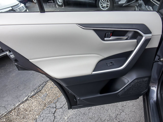 Used 2019 Toyota RAV4 XLE Premium w/ Cold Weather Package AWD/4WD image 23