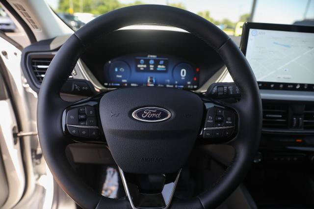 Certified 2025 Ford Escape SE w/ PHEV Premium Package FWD image 36