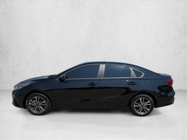 Used 2024 Kia Forte LXS FWD image 7