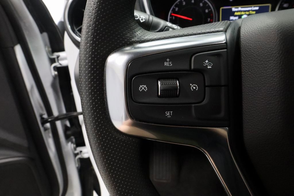 Used 2025 Chevrolet Blazer LT image 28