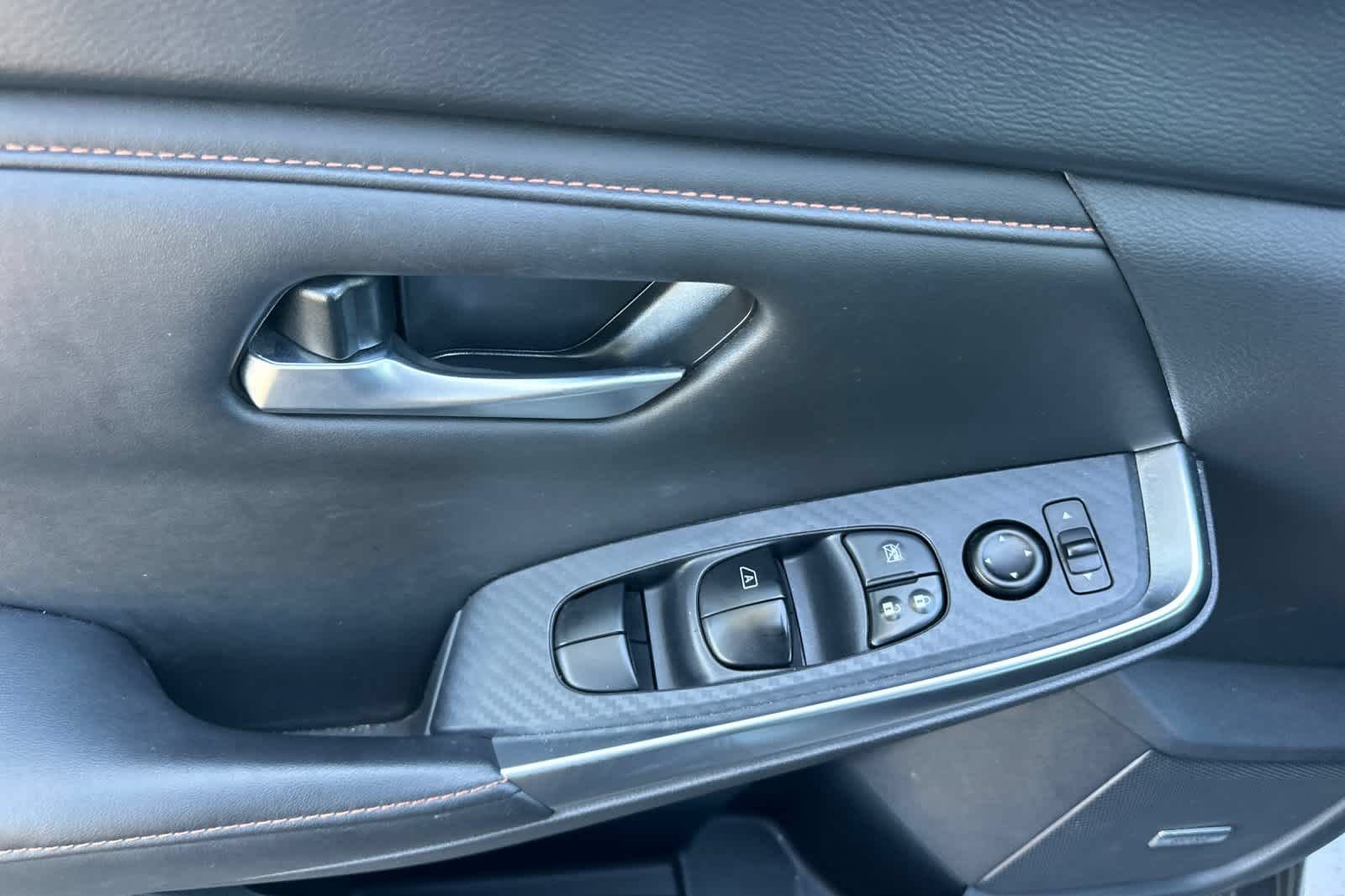 Used 2023 Nissan Sentra SR w/ SR Premium Package FWD image 13
