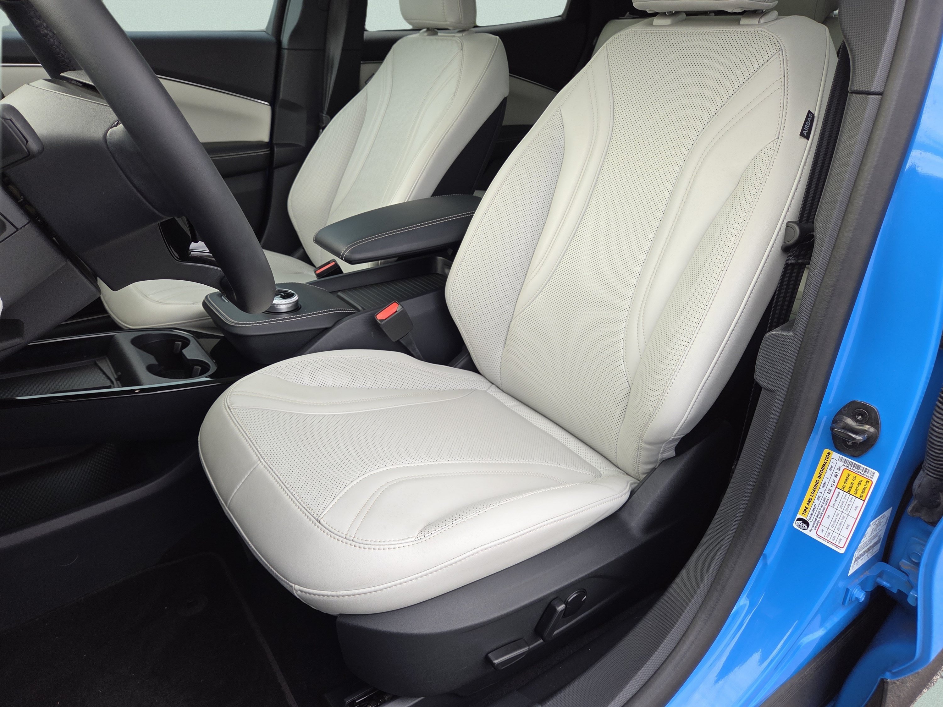 Certified 2023 Ford Mustang Mach-E Premium AWD/4WD image 6