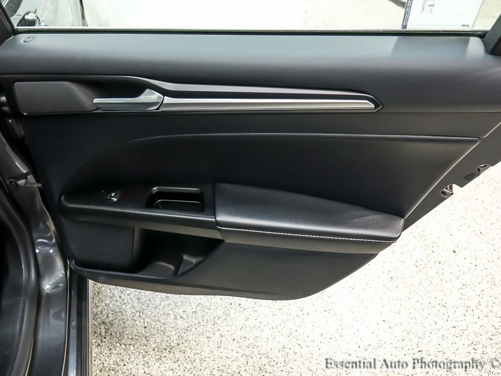 Certified 2019 Ford Fusion Titanium FWD image 25