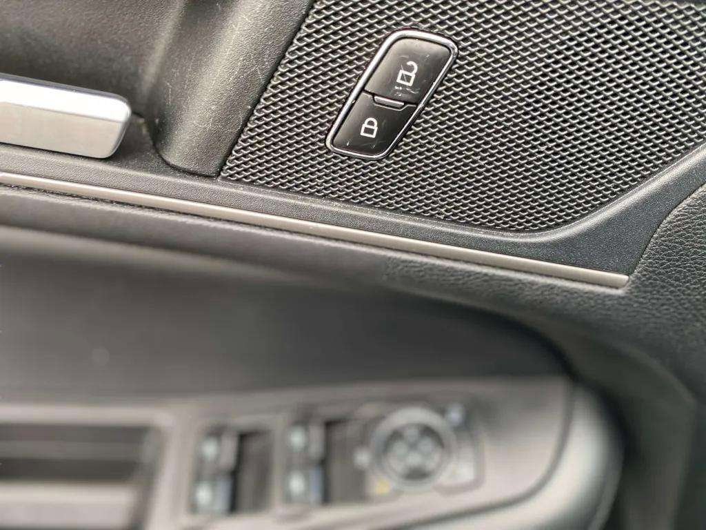 Certified 2023 Ford Edge SEL image 14