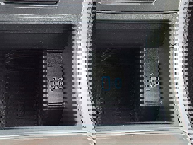 Certified 2024 Ford Edge SEL w/ Convenience Package image 12