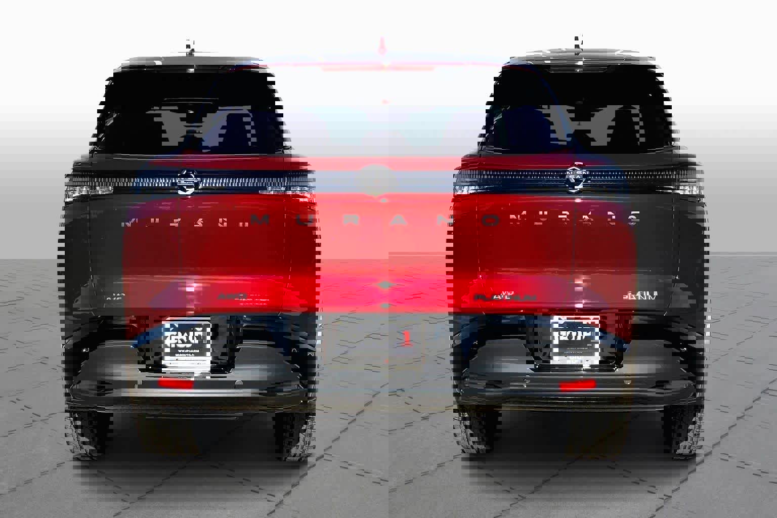 Used 2025 Nissan Murano Platinum w/ Cargo Package image 2