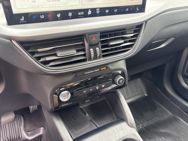 Certified 2024 Ford Escape Platinum FWD image 16